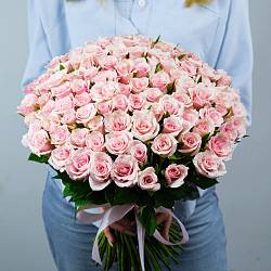 101 бело-розовая роза 35-40см (Кения)