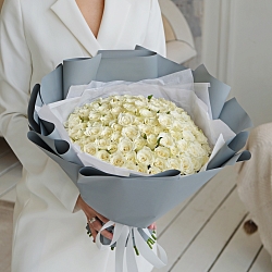 101 белая роза 35-40см в упаковке (Кения)