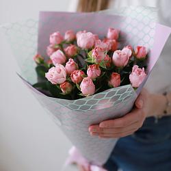 5 кустовых роз Мадам Бомбастик (Голландия)