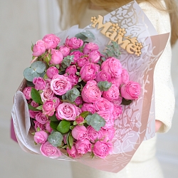 15 кустовых роз Леди Бомбастик с эвкалиптом (Голландия)